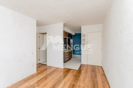 Apartamento com 2 Quartos para alugar, 45m² no Mário Quintana, Porto Alegre