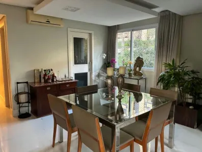 Apartamento com 3 Quartos à venda, 138m² no Petrópolis, Porto Alegre
