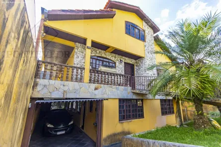 Casa com 4 Quartos à venda, 330m² no Silveira da Motta, São José dos Pinhais