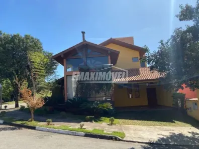 Casa de Condomínio com 3 Quartos para alugar, 288m² no Itapeva, Votorantim