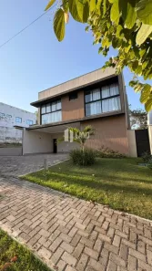 Casa de Condomínio com 5 Quartos à venda, 300m² no Tabajaras, Teresina