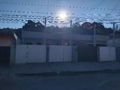 Casa com 1 Quarto à venda, 34m² no Jóquei Clube, São Gonçalo