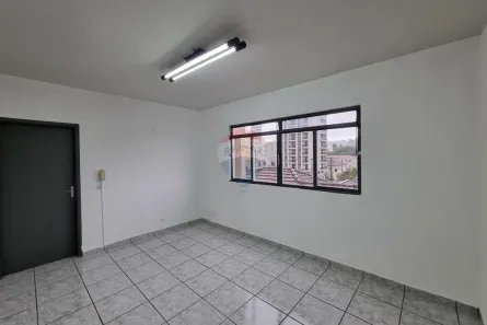Sala Comercial para alugar, 70m² no Centro, Poços de Caldas