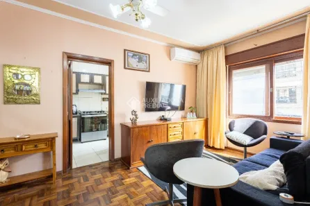 Apartamento com 2 Quartos à venda, 64m² no Passo da Areia, Porto Alegre