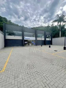 Ponto Comercial para alugar, 150m² no Vargem Pequena, Rio de Janeiro