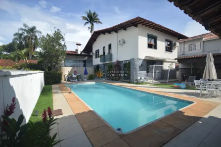 Casa com 4 Quartos à venda, 800m² no Bandeirantes (Pampulha), Belo Horizonte