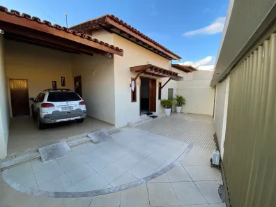 Casa com 4 Quartos à venda, 330m² no Recreio, Vitória da Conquista