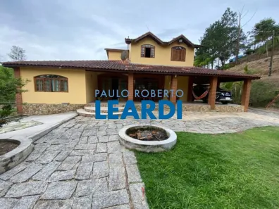 Fazenda/Sítio com 5 Quartos à venda, 156000m² no Centro, Biritiba Mirim