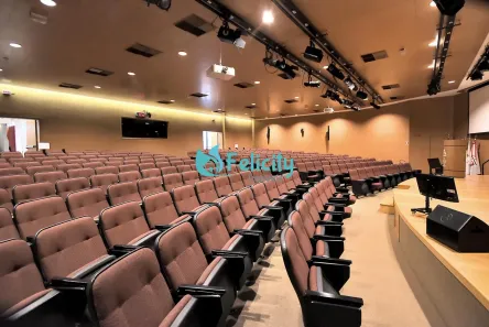 Prédio Comercial com 7 Quartos para alugar, 4504m² no Luz, São Paulo