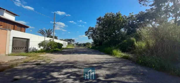 Lote/Terreno à venda, 360m² no São Caetano, Divinópolis
