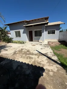 Casa de Condomínio com 3 Quartos à venda, 95m² no Outeiro das Pedras, Itaboraí
