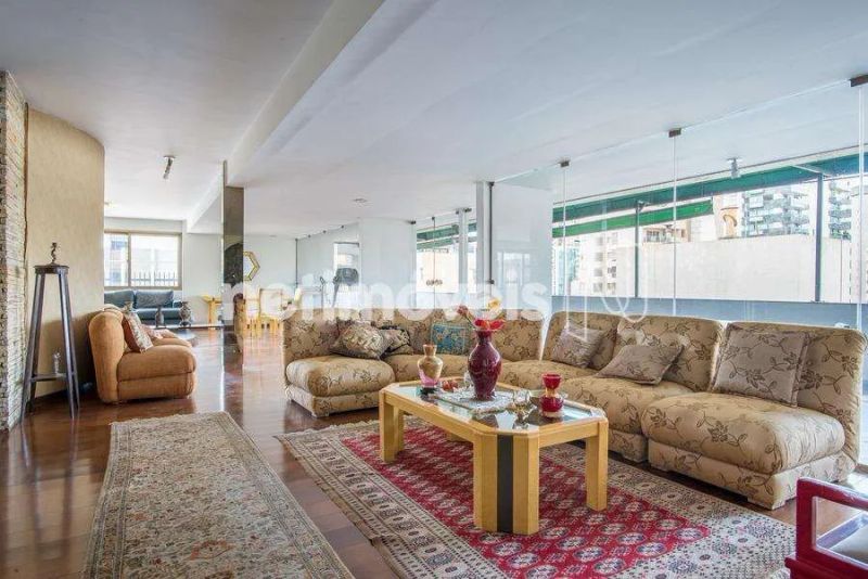 Cobertura com 4 quartos — Savassi, Belo Horizonte
