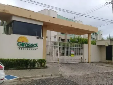 Apartamento com 3 Quartos para alugar, 77m² no Campestre, Teresina