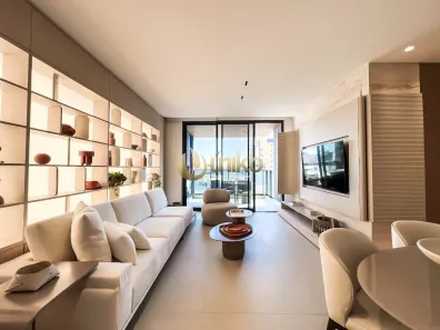 Apartamento com 3 Quartos à venda, 131m² no Água Verde, Curitiba