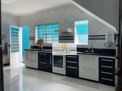 Sobrado com 3 Quartos à venda, 190m² no Cidade Morumbi, São José dos Campos