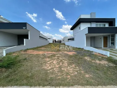 Lote/Terreno à venda, 250m² no Parque Residencial Terras de Yucatan, Monte Mor