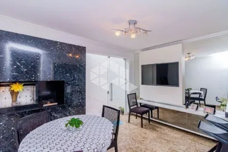 Casa com 2 Quartos à venda, 200m² no Santana, Porto Alegre