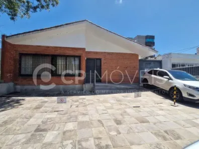 Imóvel Comercial com 4 Quartos para alugar, 230m² no Três Figueiras, Porto Alegre