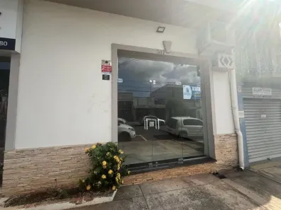Ponto Comercial para alugar, 35m² no Vila Rezende, Piracicaba