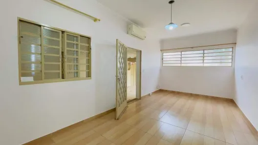 Casa com 3 Quartos para alugar, 142m² no Parque Real, Limeira