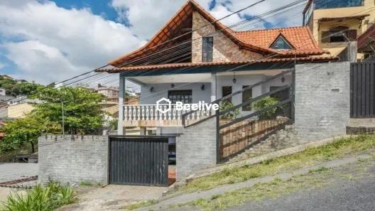 Casa com 4 Quartos à venda, 336m² no Alto Caiçaras, Belo Horizonte