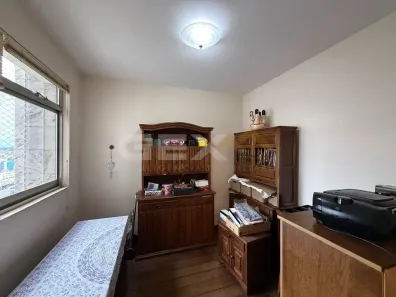 Apartamento com 3 Quartos à venda, 184m² no Centro, Divinópolis