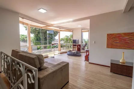 Casa com 7 Quartos à venda, 220m² no Guará II, Brasília