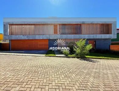 Casa com 5 Quartos para alugar, 558m² no Rio Tavares, Florianópolis