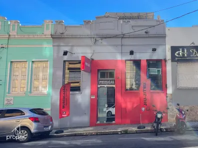 Prédio Comercial com 5 Quartos para alugar, 443m² no Centro, Pelotas