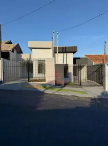 Casa com 3 Quartos à venda, 75m² no Conjunto Habitacional Requião, Maringá
