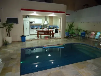 Sobrado com 3 Quartos à venda, 320m² no Cidade Parquelandia, Mogi das Cruzes