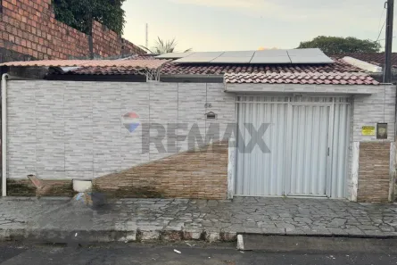 Casa com 3 Quartos à venda, 187m² no Petrópolis, Maceió