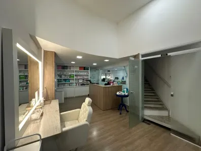 Ponto Comercial à venda, 96m² no Santa Lúcia, Vitória