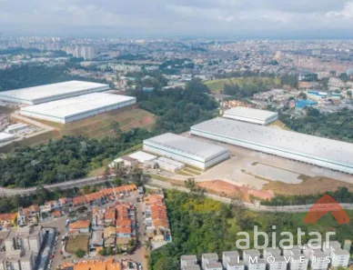Galpão/Depósito/Armazém para alugar, 7386m² no Jardim Três Marias, Taboão da Serra