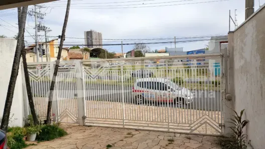 Imóvel Comercial com 3 Quartos para alugar, 224m² no Vila Harmonia, Araraquara