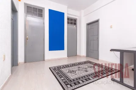 Sala Comercial para alugar, 52m² no Três Figueiras, Porto Alegre
