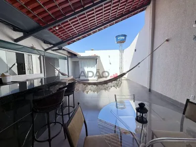 Casa de Condomínio com 3 Quartos à venda, 240m² no Residencial Bertim Belchior 2ª etapa, Goiânia