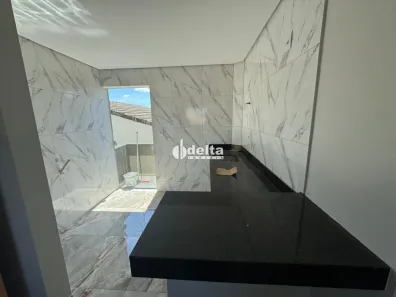 Apartamento com 2 Quartos à venda, 46m² no Santa Rosa, Uberlândia