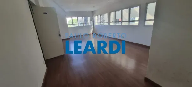 Sala Comercial à venda, 48m² no Centro, Santo André