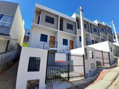 Casa com 2 Quartos para alugar, 67m² no Limeira Baixa, Brusque