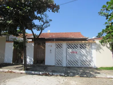 Casa com 3 Quartos para alugar, 169m² no Vila Paraíba, Guaratinguetá