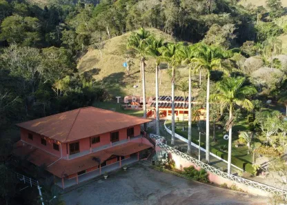 Fazenda/Sítio com 4 Quartos à venda, 150m² no Bom Retiro, Teresópolis