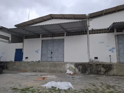 Galpão/Depósito/Armazém para alugar, 330m² no Tambor, Campina Grande