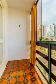 Apartamento com 2 Quartos à venda, 68m² no Passo da Areia, Porto Alegre