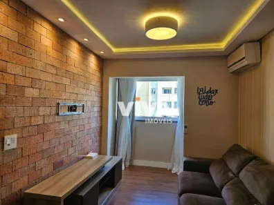 Apartamento com 2 Quartos para alugar, 55m² no Espinheiros, Itajaí