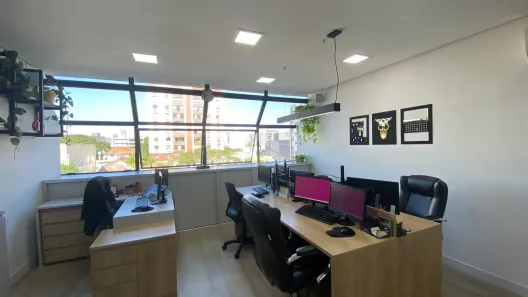 Sala Comercial à venda, 54m² no Petrópolis, Porto Alegre