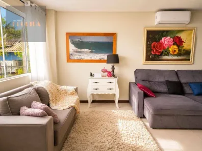 Casa com 3 Quartos à venda, 120m² no Campeche, Florianópolis