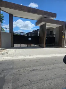 Casa de Condomínio com 4 Quartos para alugar, 208m² no Coité, Eusébio