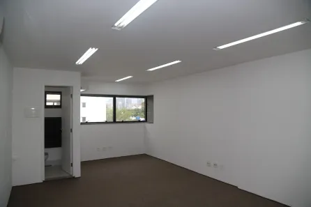 Sala Comercial para alugar, 28m² no Vila Olímpia, São Paulo