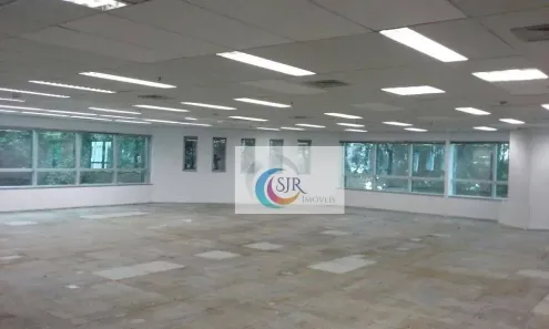 Sala Comercial para alugar, 245m² no Bela Vista, São Paulo